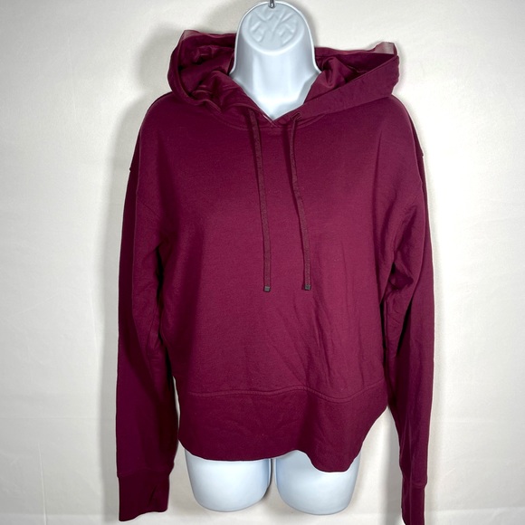 Victoria Secret Hoodie Size Medium Sport Burgundy with Mesh Trim Detail - Picture 6 of 6